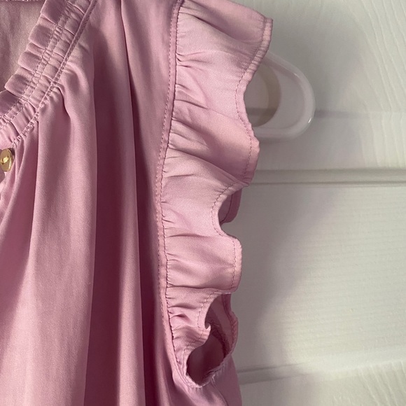 2/$20: LOFT Petites Ruffle Henley Tank Blouse - Picture 4 of 6